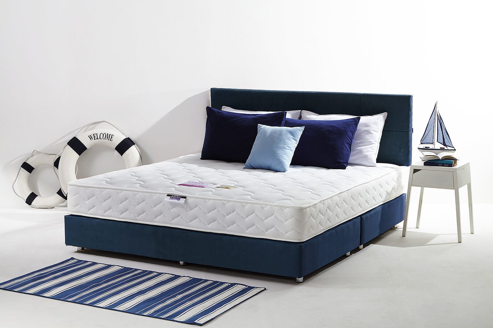midas-mattress-lamp-o-3